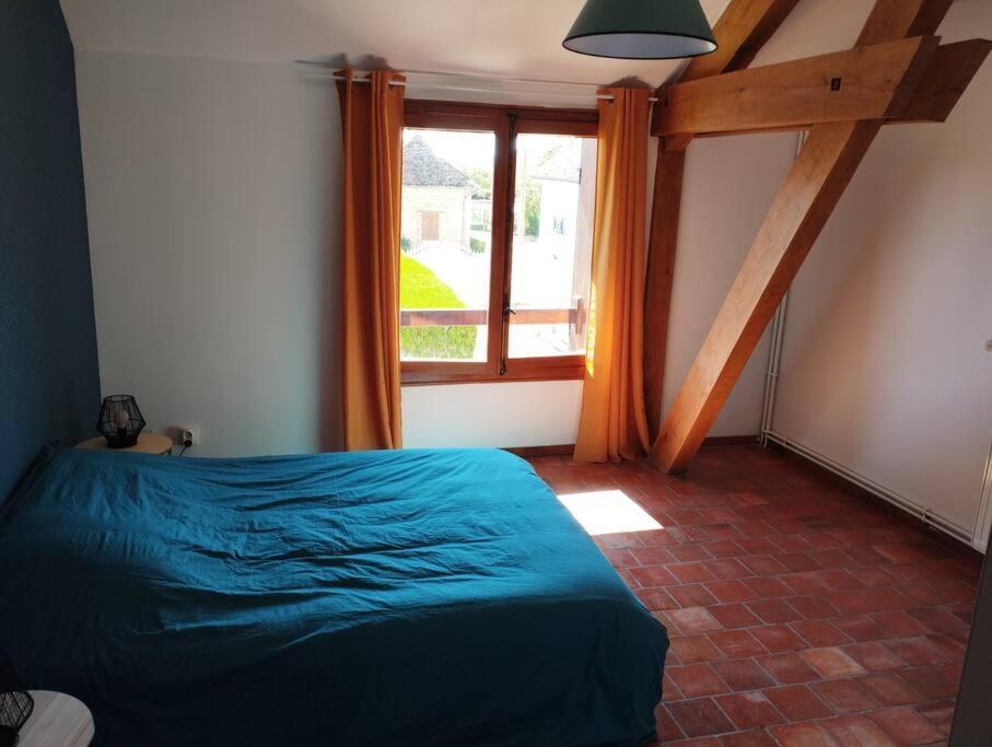 Dans Village Calme A 5 Min Des Lacs Apartment